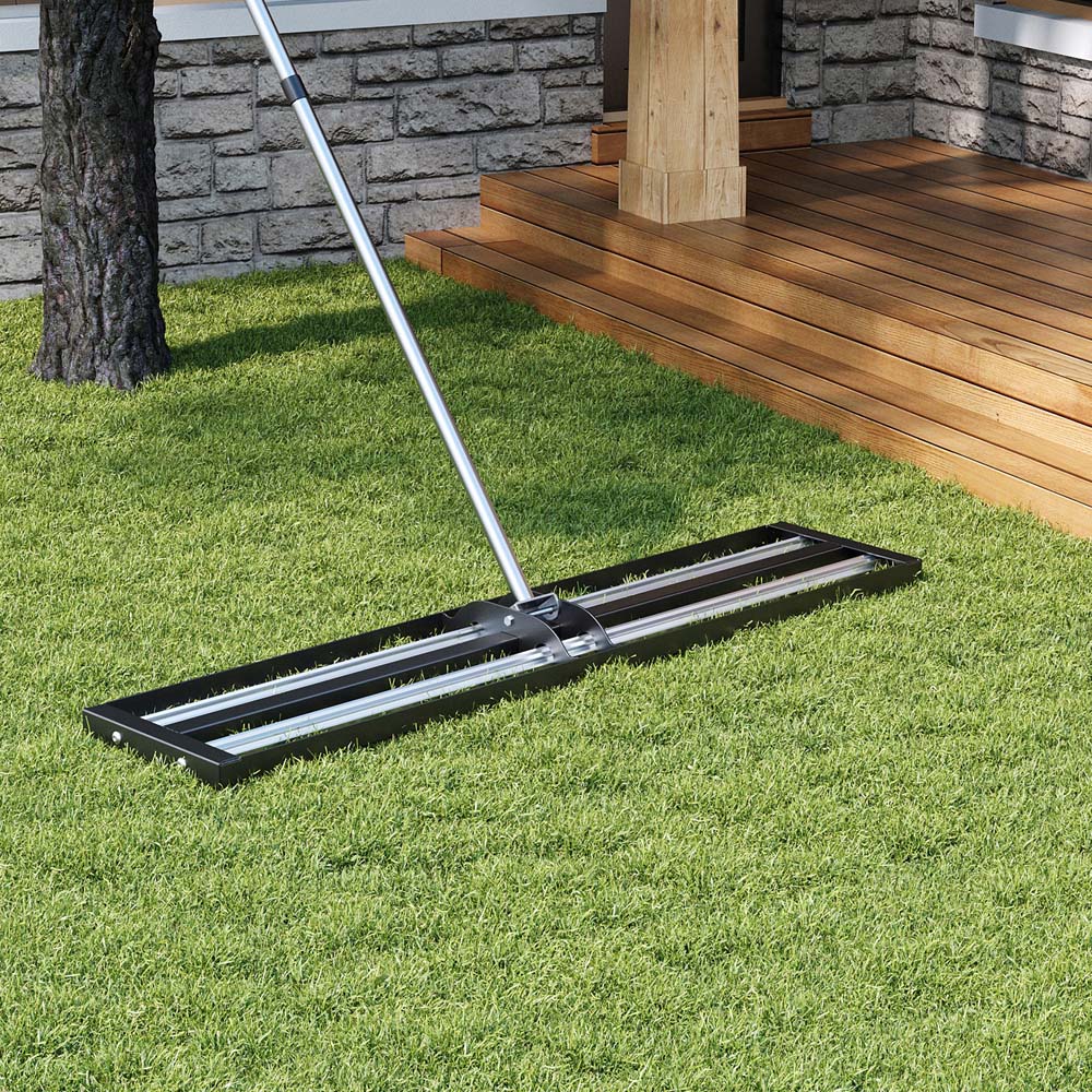 Homebase Fan Rake Living and Home Aluminium Alloy Roller Lawn Levelling Rake 114 x 25cm ...
