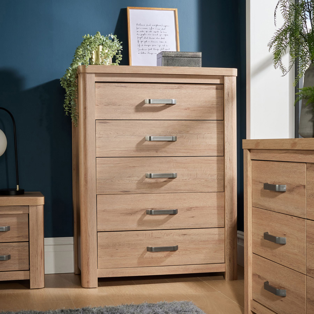 Home Source Huntingdon 5 Drawer Wooden Chest of Drawers Image 6