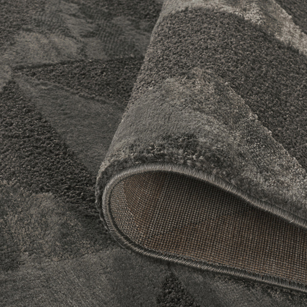 Desire Rugs Hamilton Dark Grey Geometric Triangle Mosaic Rug 80 x 150cm Image 4