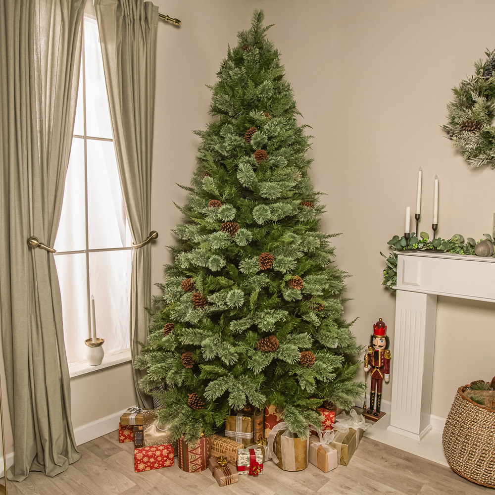 The Christmas Centre Pre-Lit Hampton Artificial Xmas Tree 7.5ft Image 5