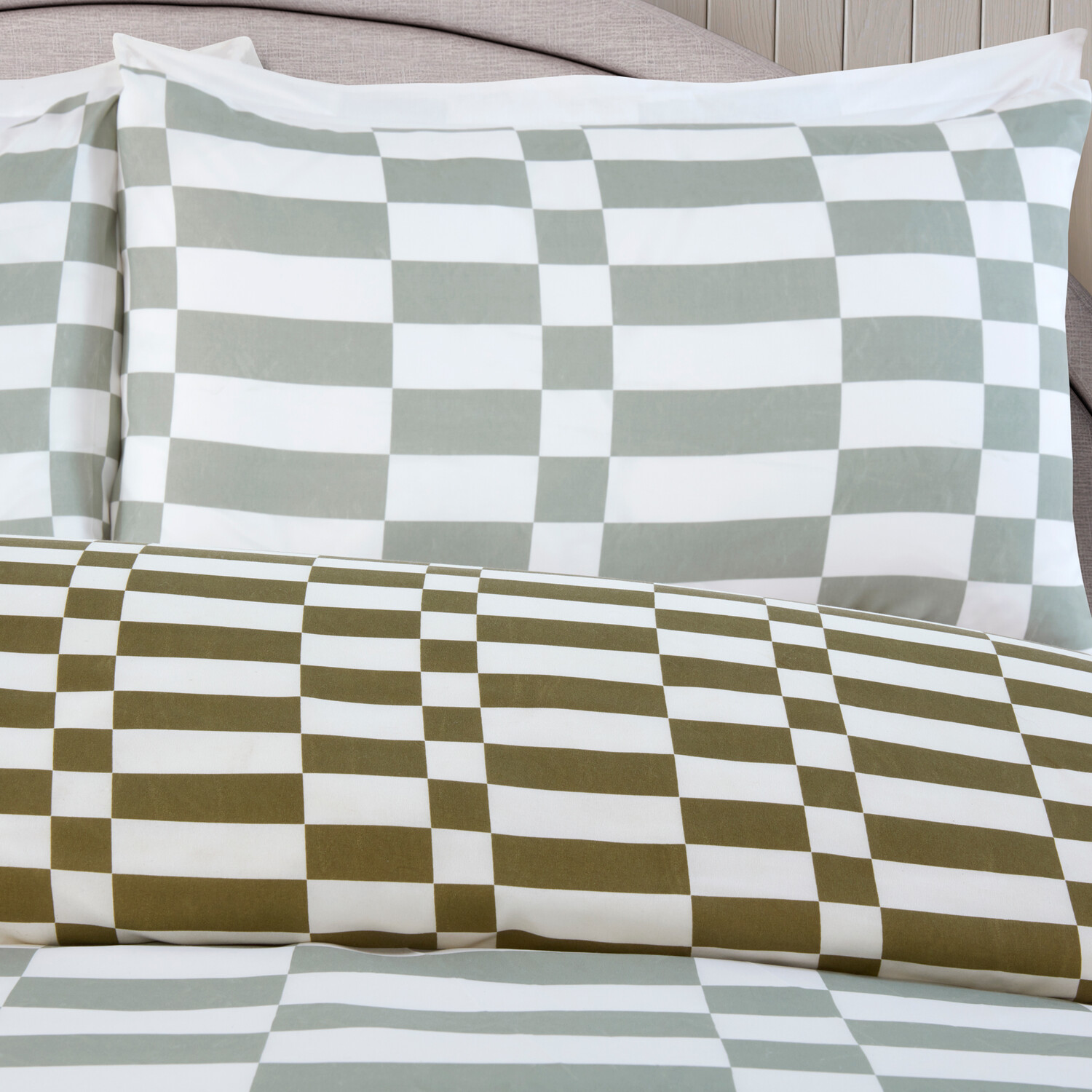Berlin Check Duvet Set Sage King Image 5