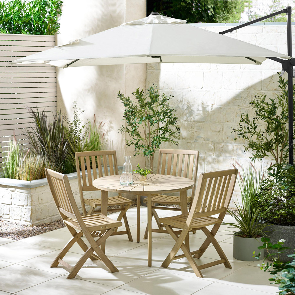 Furniturebox Jarrow and Essen 4 Seater Round Wooden Dining Set Light Teak Image 5