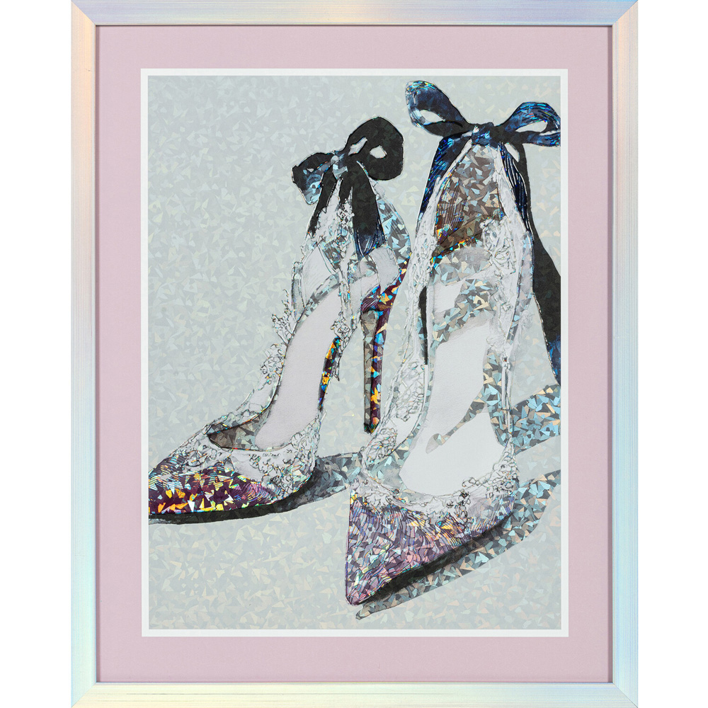 Pink Mount Fashion Framed Print Image 3