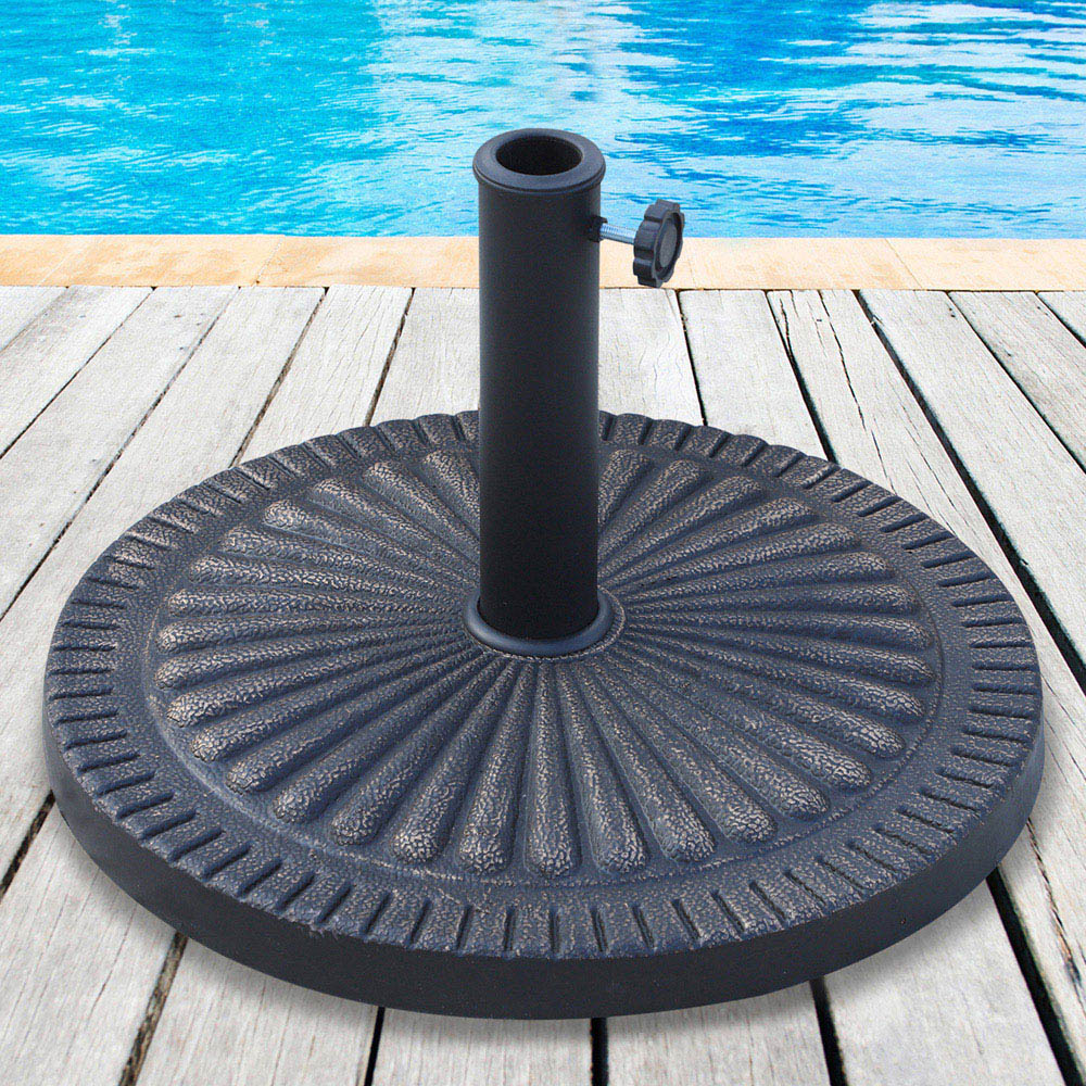 Outsunny Bronze Round Resin Parasol Base 14kg Image 2