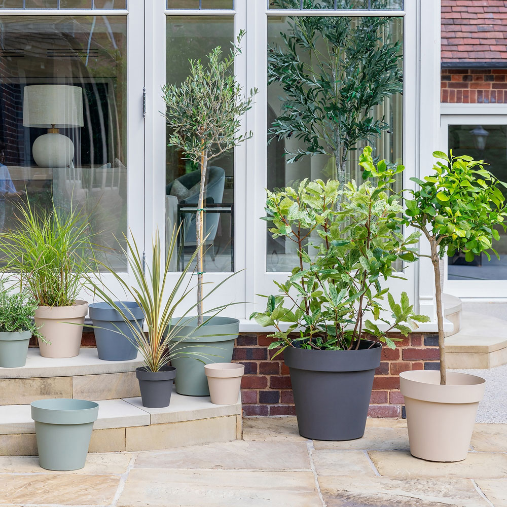 Ivyline Cleo Sage Planter with Wheels 40cm Image 6