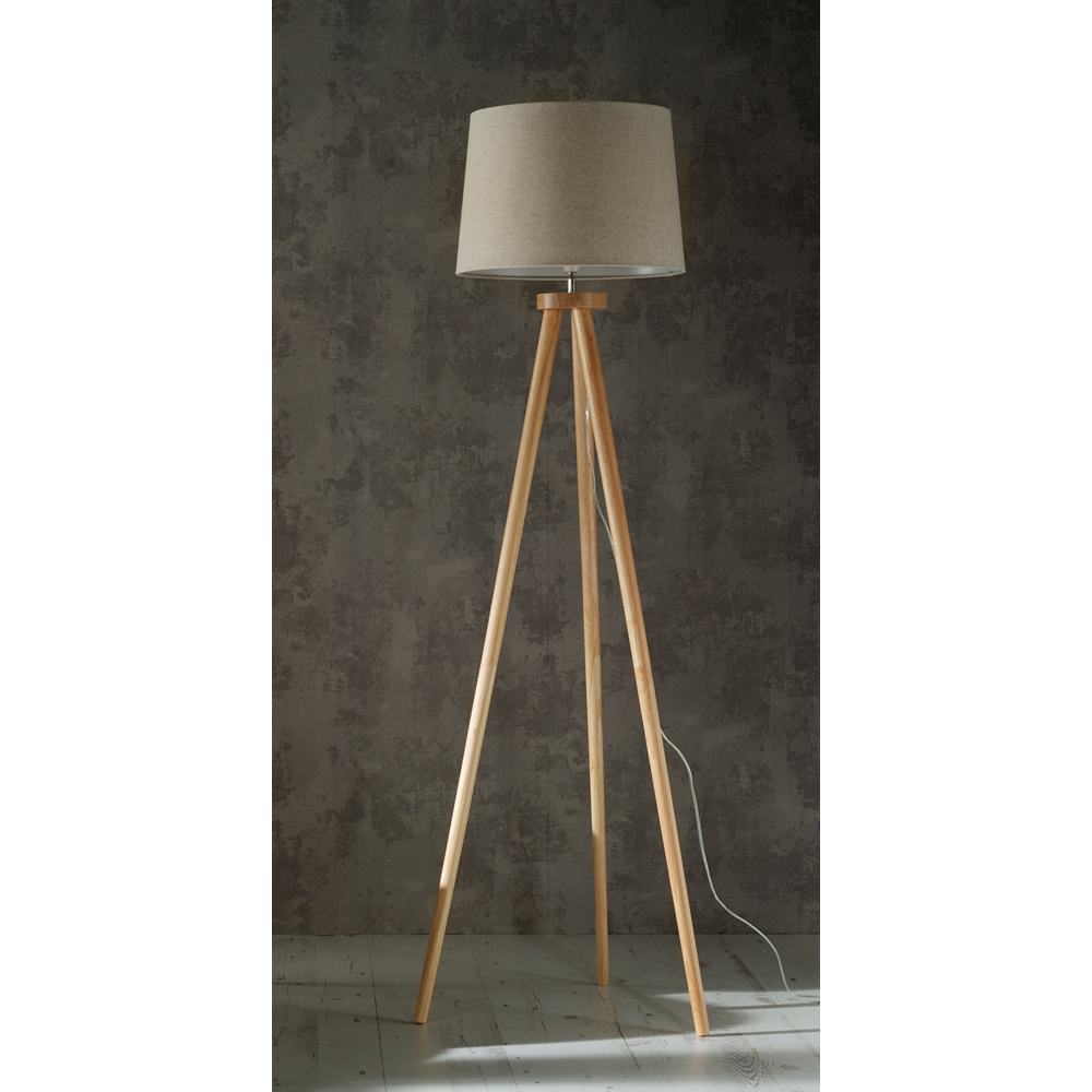Kliving Chadwick Natural Shade Wood Tripod Floor Lamp Image 2