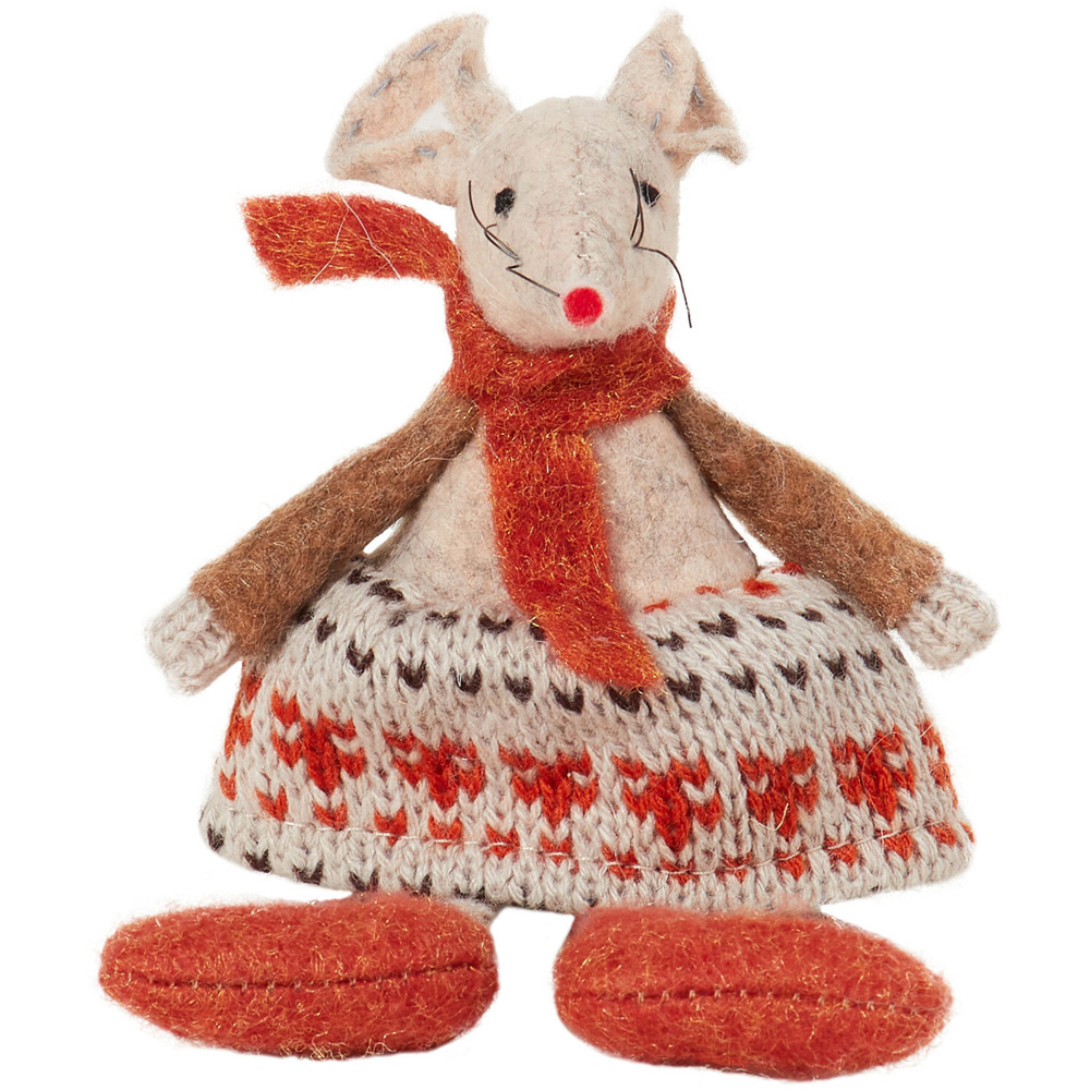 Hanging Traditional Mouse - Natural Image 7