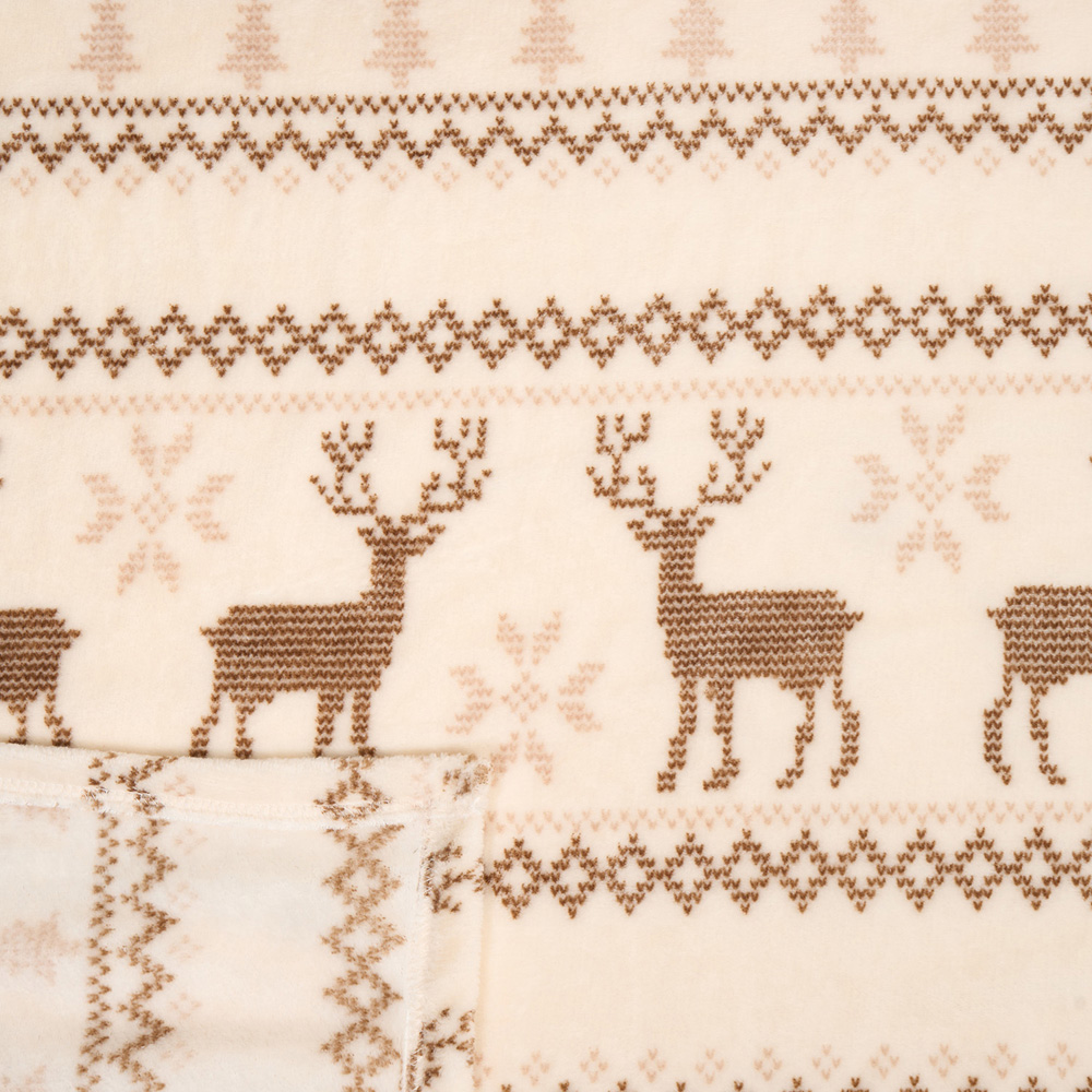 Winter Stags Fleece Throw Natural Image 8