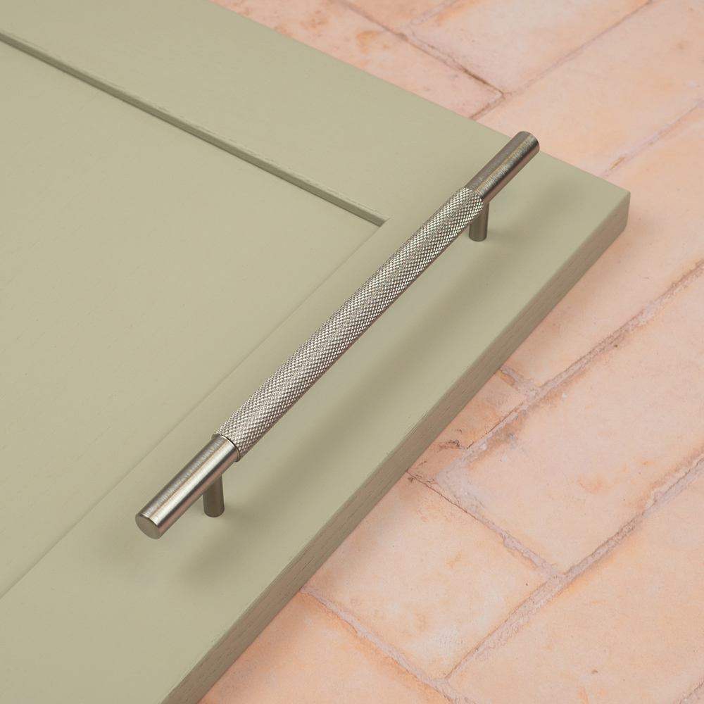 Handle & Home Knurled Brushed Nickel Handle 160mm Image 2