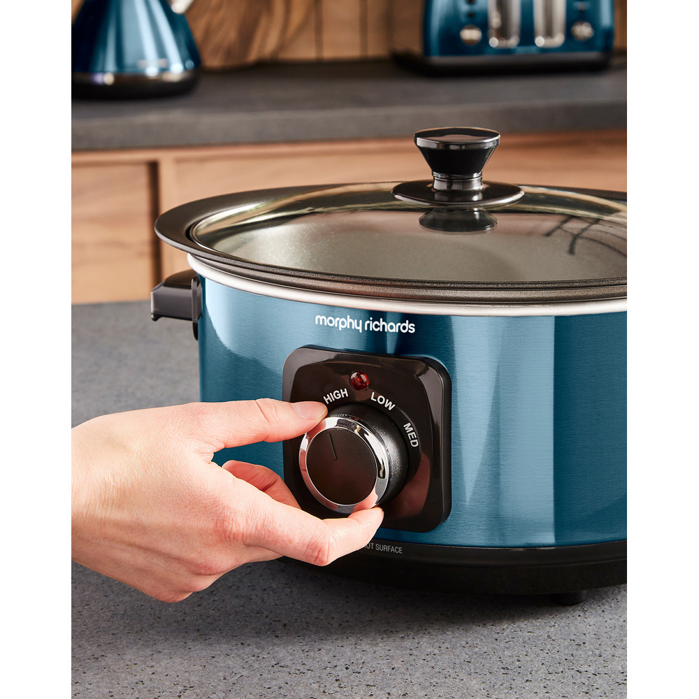 Morphy Richards Accents 460023 Blue Sear and Stew 3.5L Slow Cooker 163W Image 7