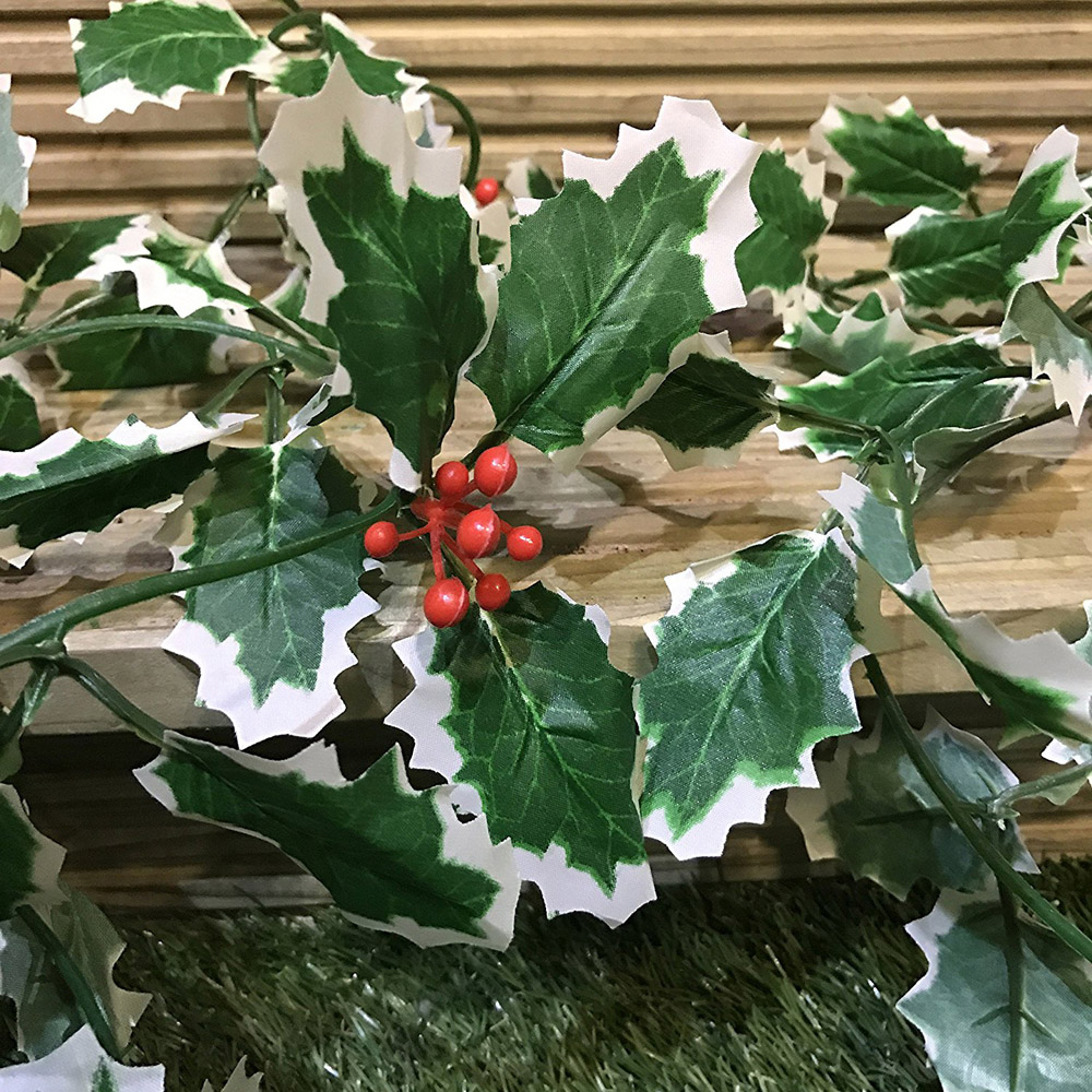 Best Artificial Indoor Christmas Garland with Holly and Berries 210cm Image 2