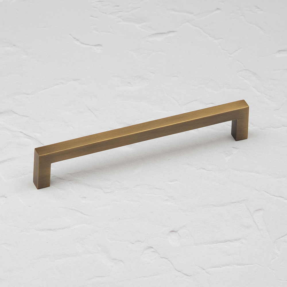Handle & Home Antique Brass Square Handle 160mm Image 2