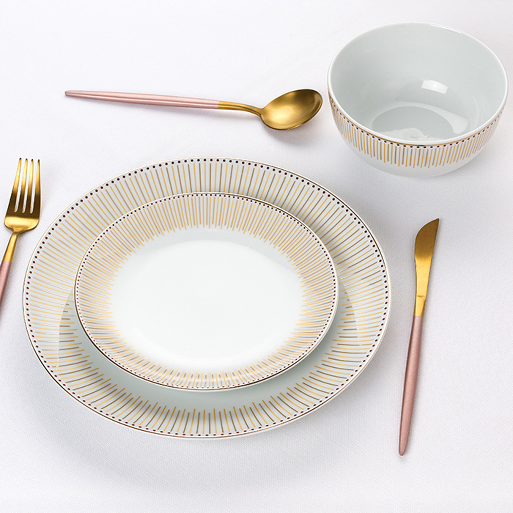 Waterside 12 Piece Gold Radiance Dinner Set Image 4
