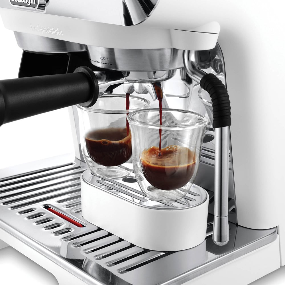 De'Longhi EC9155.WH White La Specialista Arte 1.2L Manual Coffee Machine Image 4