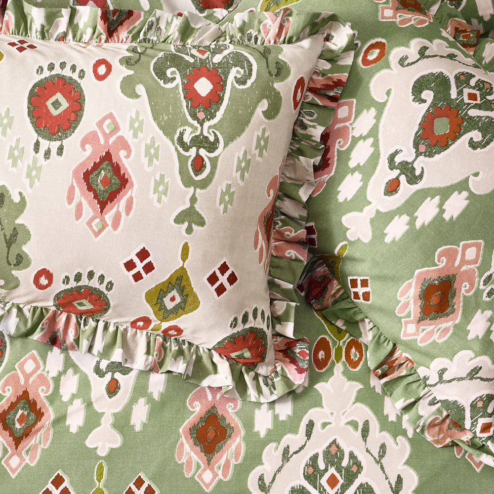 Paoletti Dawson Ikat Super King Size Reversible Green Duvet Set Image 3