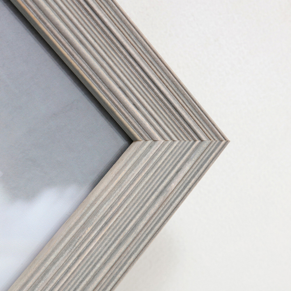 Hawthorn Wooden Photo Frame - Grey / 7 x 5in Image 4