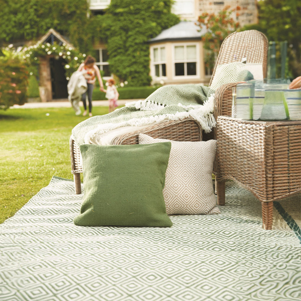 Hug Rug Dark Green Diamond Woven Rug 120 x 170cm Image 2