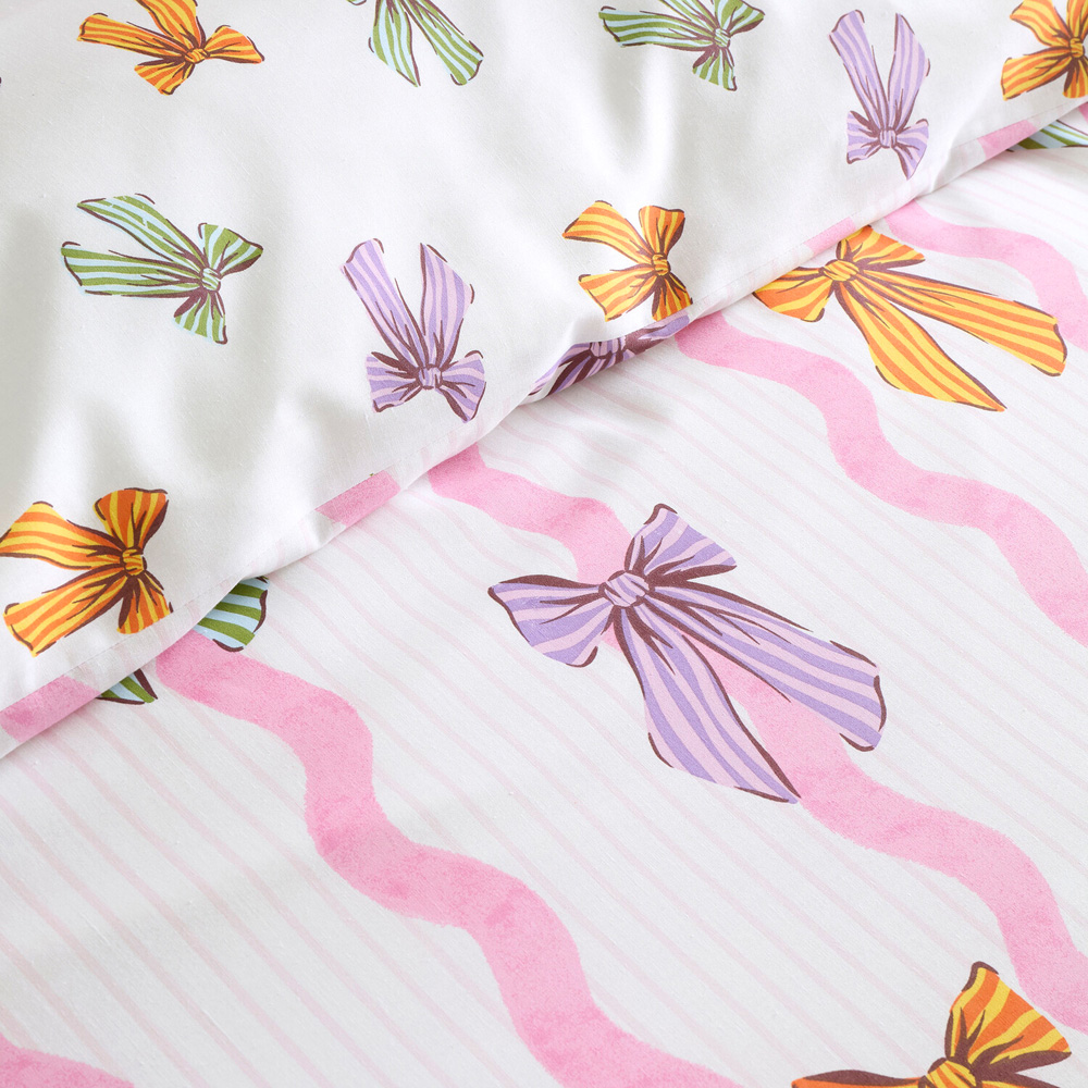 Retro Bows Bedding Set Pink Single Image 3