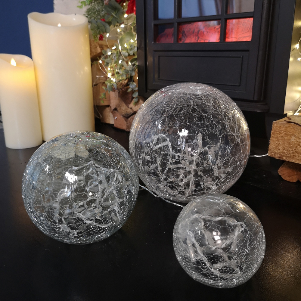 Samuel Alexander Oval Ball Lights Christmas Decoration Set of 3 Image 3