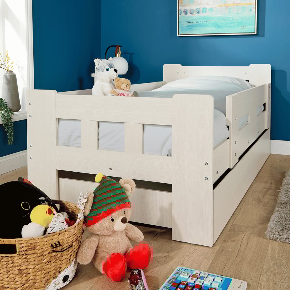 Home Source Ackworth Trundle Bed Image 7