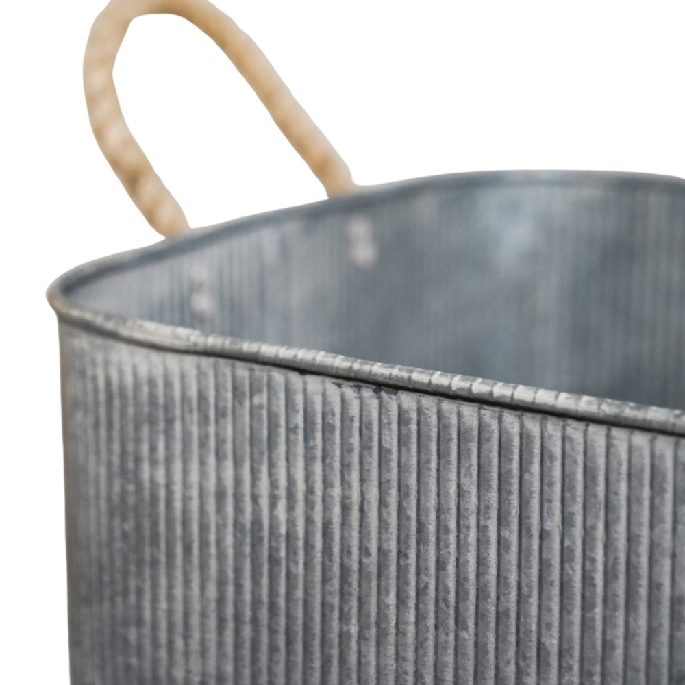 Ivyline Galvanised Rope Handle Square Planter 2 Pack Image 3
