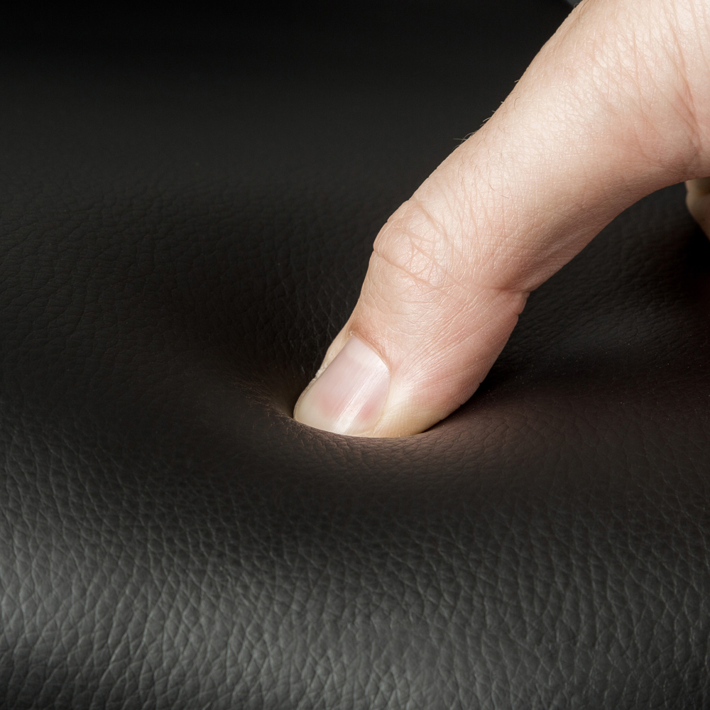 tectake Christian Synthetic Leather Bar Stool Set of 2 Image 6