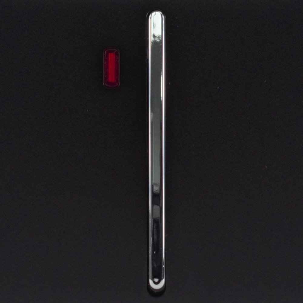 Trendi Switch 1 Gang 20amp Matt Black Rocker Switch Image 2