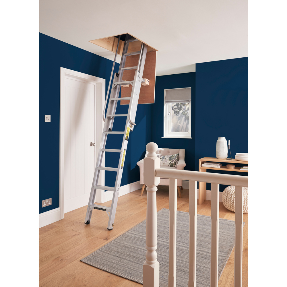 Werner Deluxe Loft Ladder Image 2