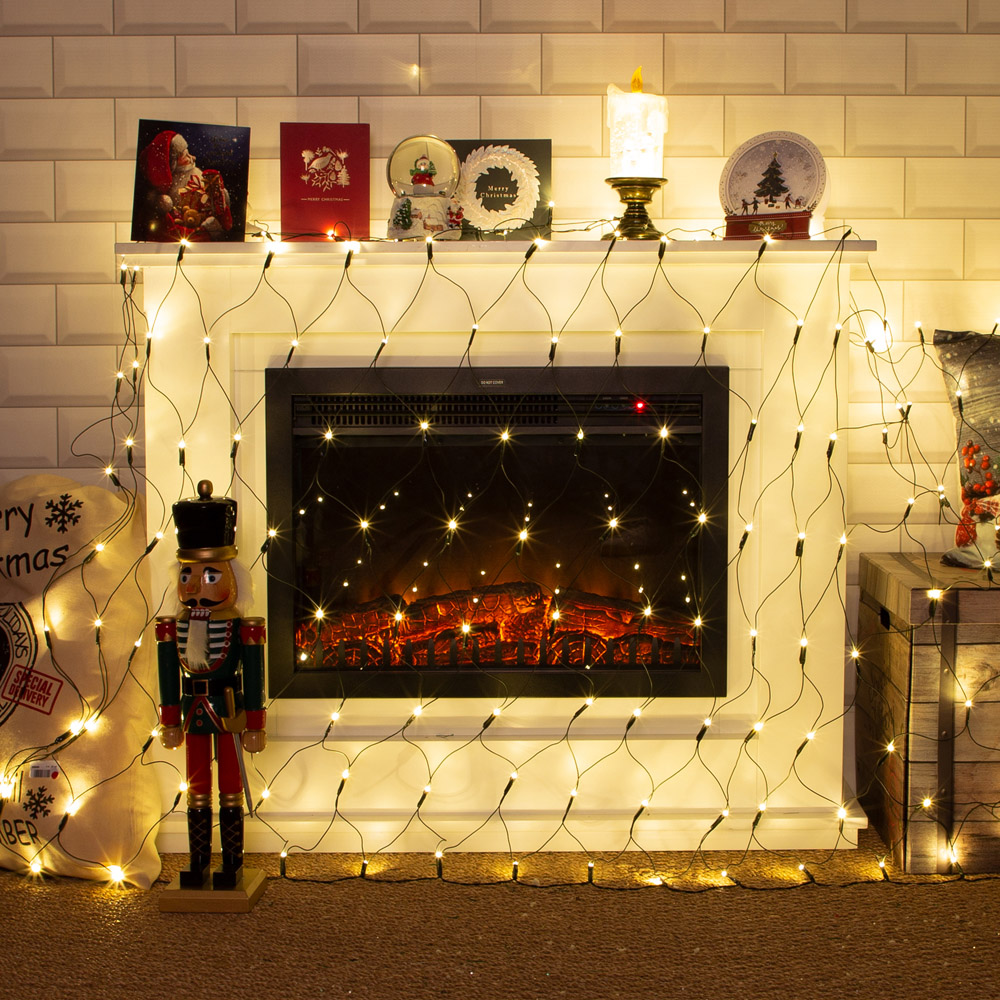 The Christmas Workshop 100 LED Warm White Net String Light Image 5