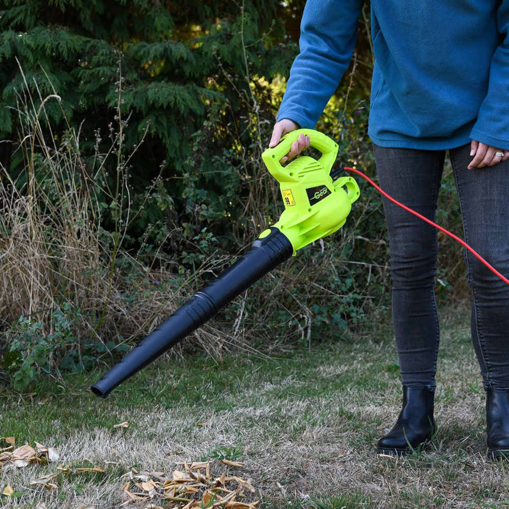 Garden Gear Corded Leaf Blower 3000W Image 2
