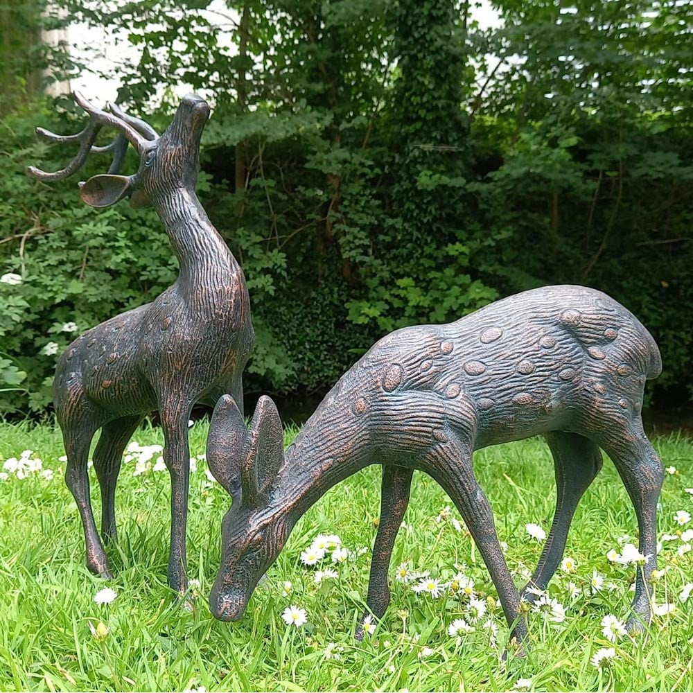 Inspirational Gifting 2 Piece Stag and Doe Deer Cast Aluminium Garden Ornament Set Small Image 4
