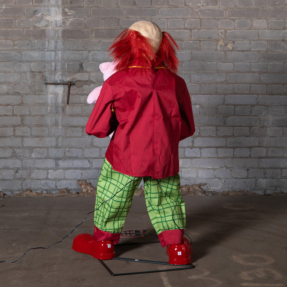 Samuel Alexander Lunging Animated Animatronic Clown Halloween Decoration 4ft Image 7