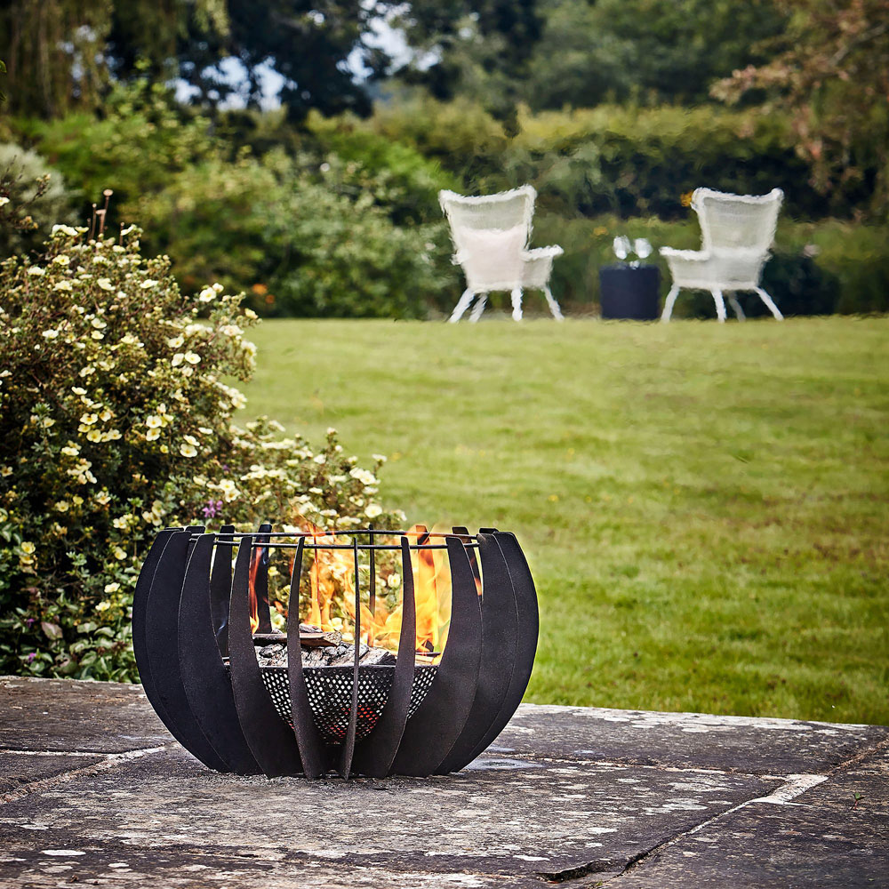 Ivyline Solis Matt Black Fire Pit 30 x 50cm Image 2