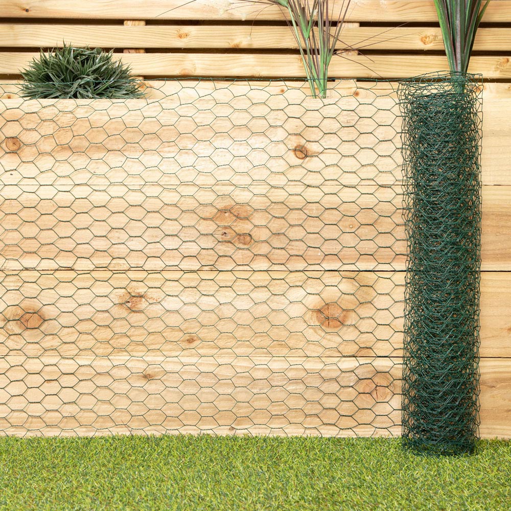 Samuel Alexander 5m Green PVC Coated Galvanised Wire Netting Image 2