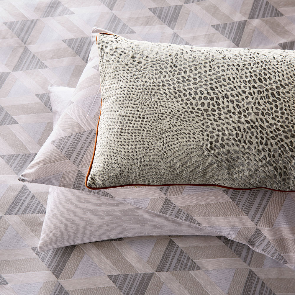 Nalu Nicole Scherzinger Pohaku Super King Stone Surf Duvet Set Image 4