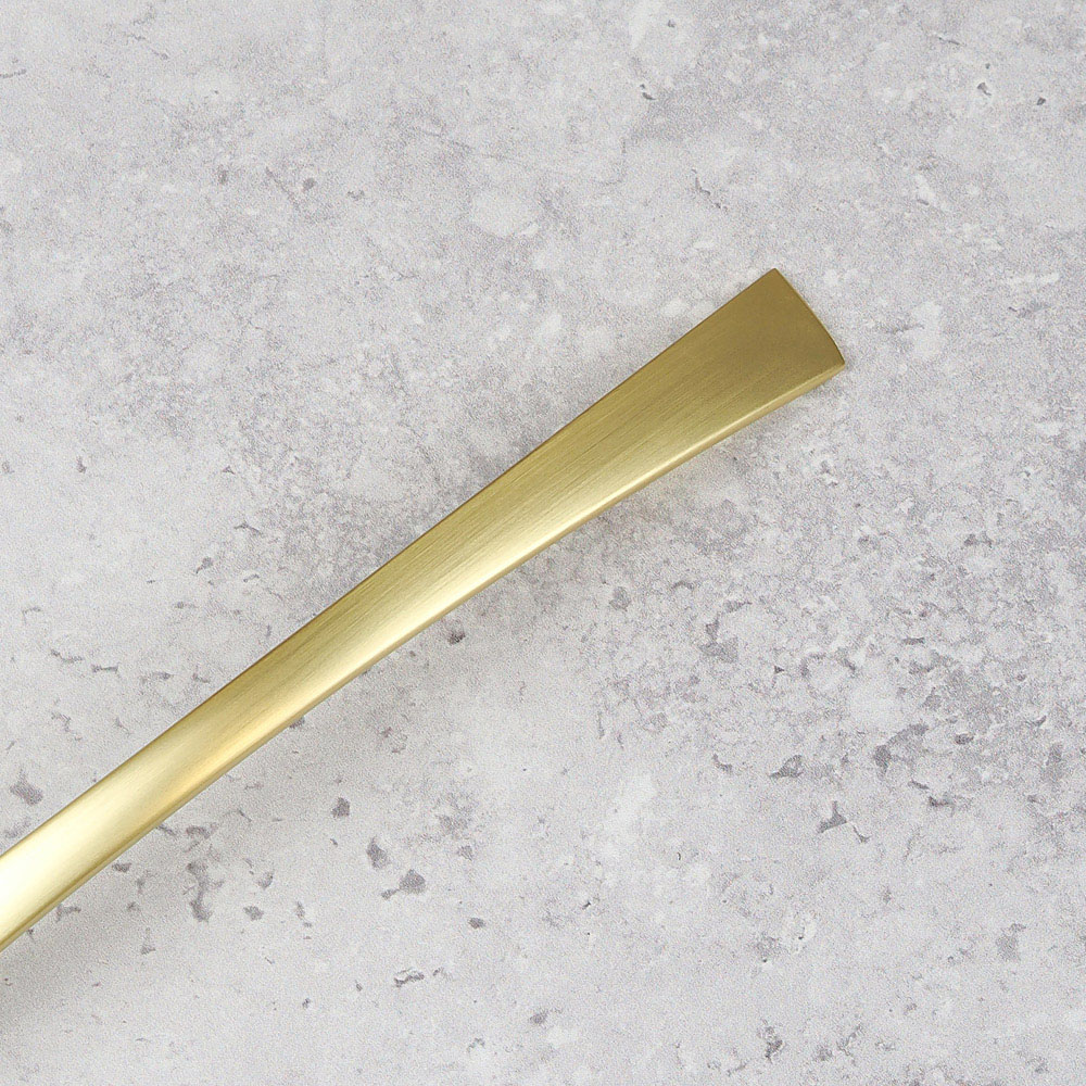 Handle & Home Brushed Brass Bow Handle 128mm Image 4