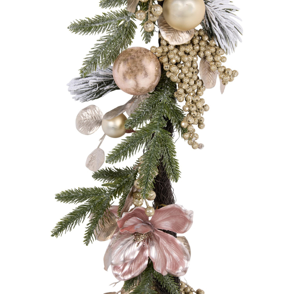Sugarplum Blush Garland Image 4