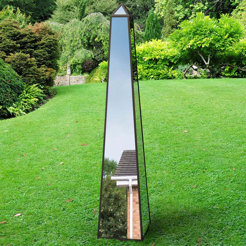 MirrorOutlet The Obelisk Black Metal Edged Mirrored Garden Ornament 150 x 30cm Image 2