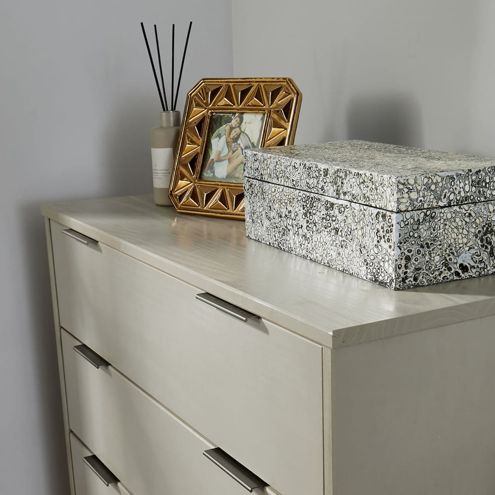 Home Source Acadia 4 Drawer Grey Chest of Drawers Image 5