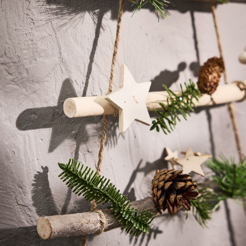 Dibor Shooting Star Pinecones and Fern Leaves Christmas Tree Ladder Decoration 70cm Image 5