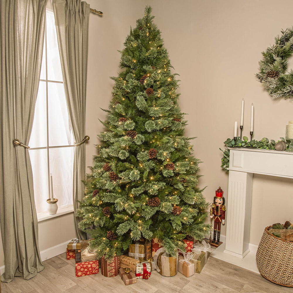 The Christmas Centre Pre-Lit Hampton Artificial Xmas Tree 6.5ft Image 2