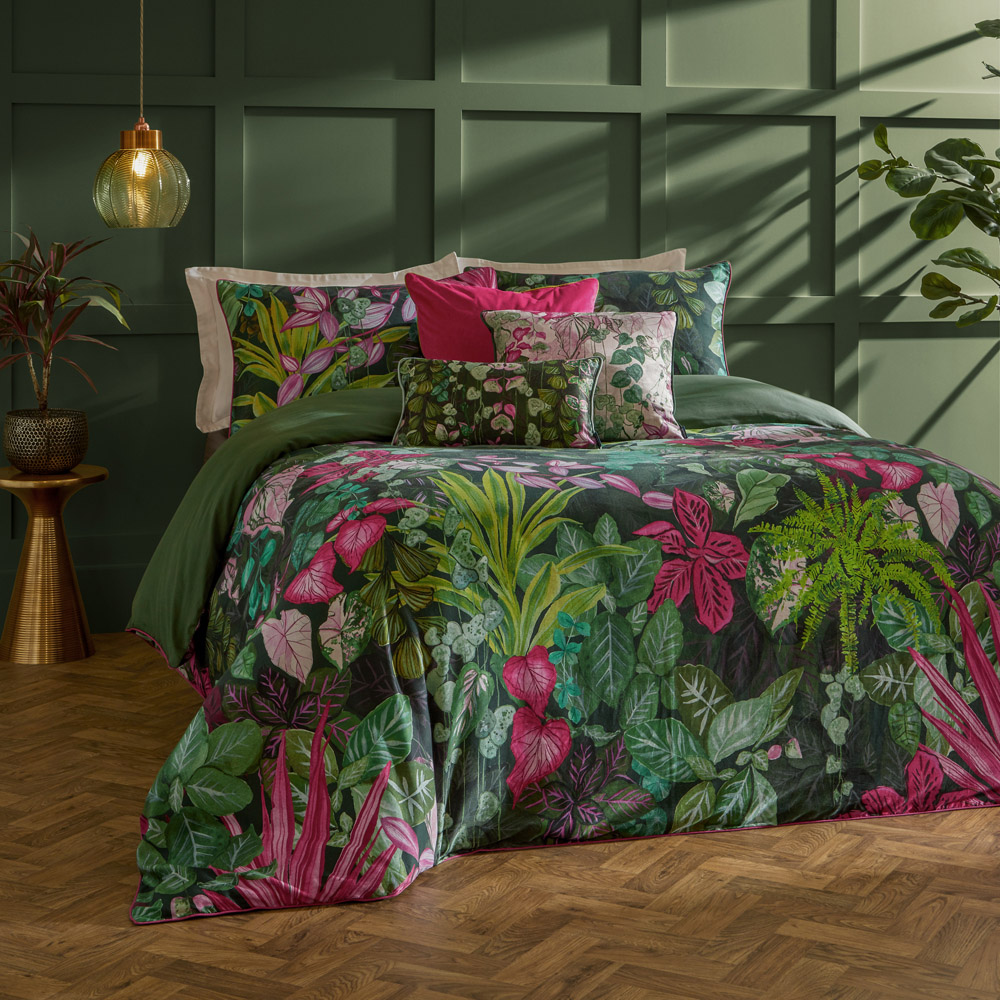 Paoletti King Size Pink and Green Veadeiros Exotic Floral Duvet Set Image 1