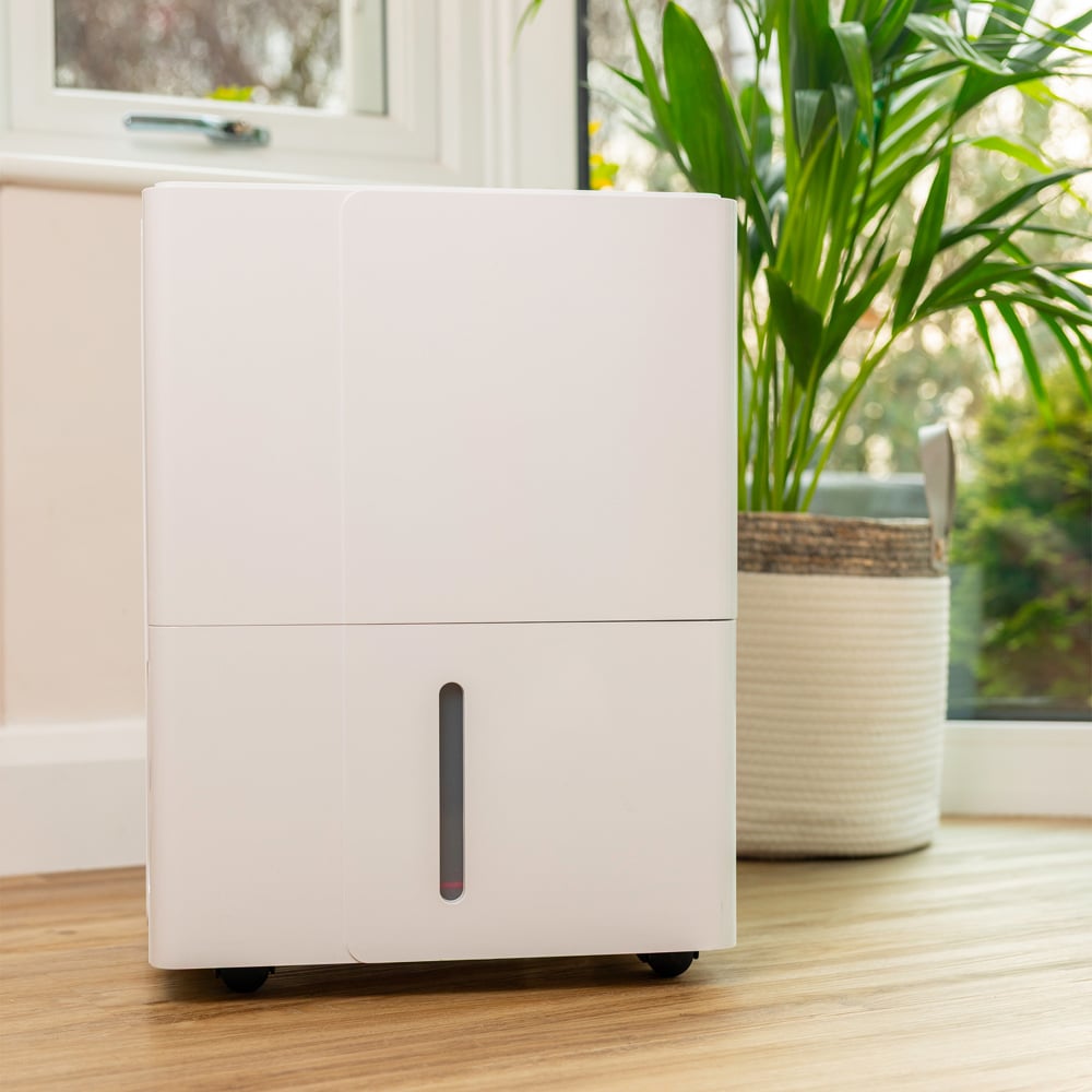 TCP White Dehumidifier 30L Image 2