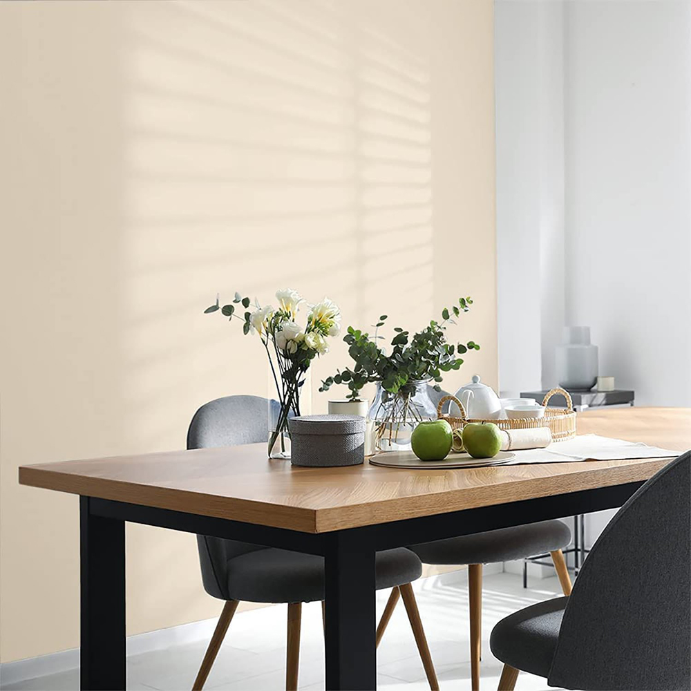 Johnstones One Coat Matt Paint - Magnolia Image 4