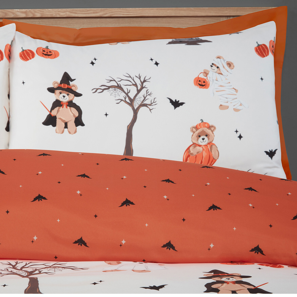 Buddy Bear Halloween Duvet Set Natural King Image 3