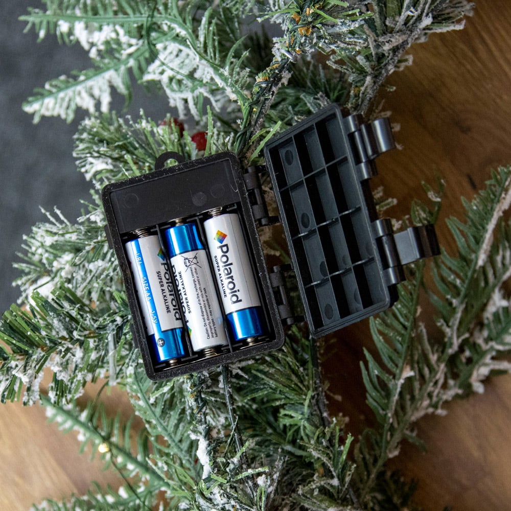 The Christmas Workshop Pre-Lit Christmas Wreath with Berries and Cones 60cm Image 4