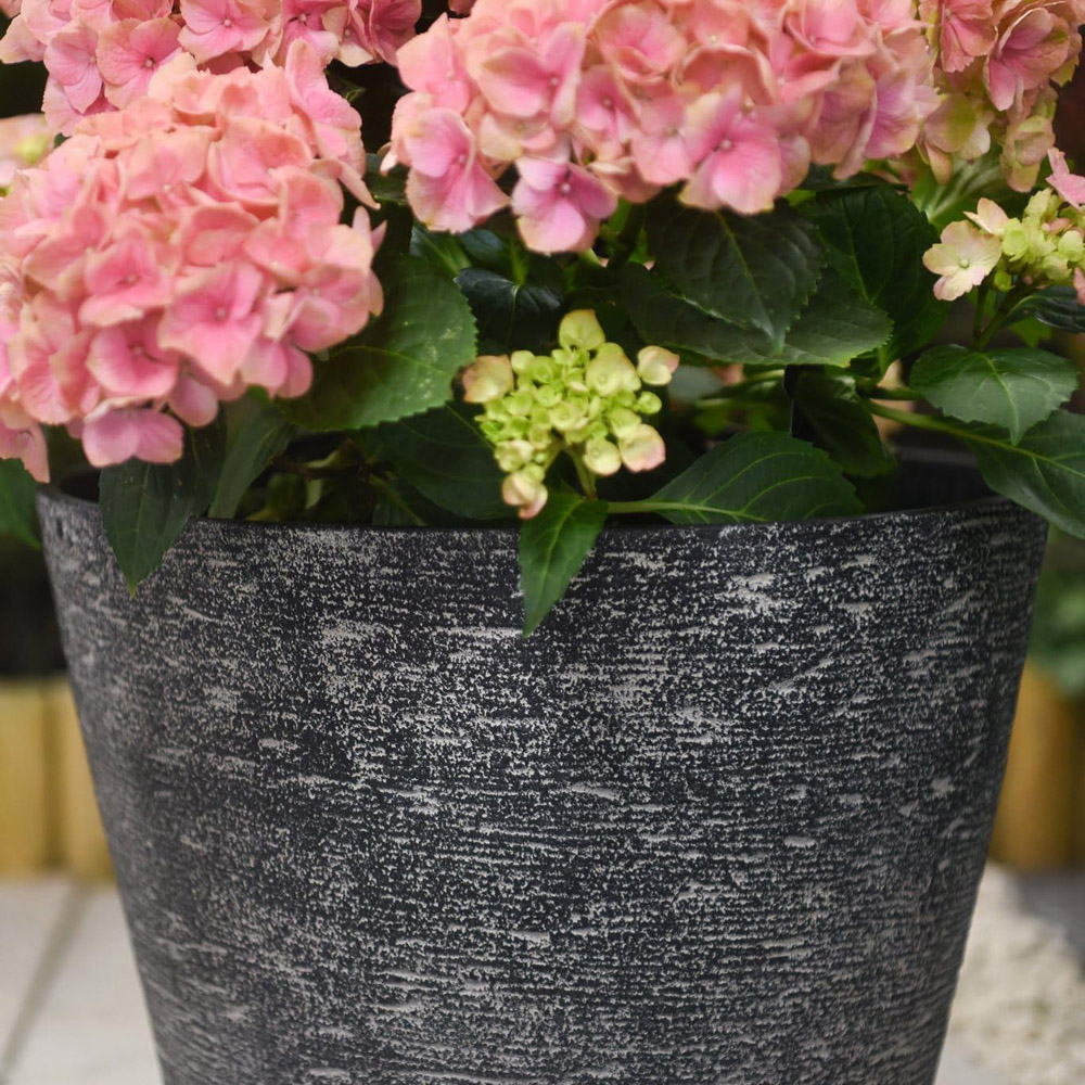 Garden Gear Grey Stone Effect Planter 36.5cm 3 Pack Image 3