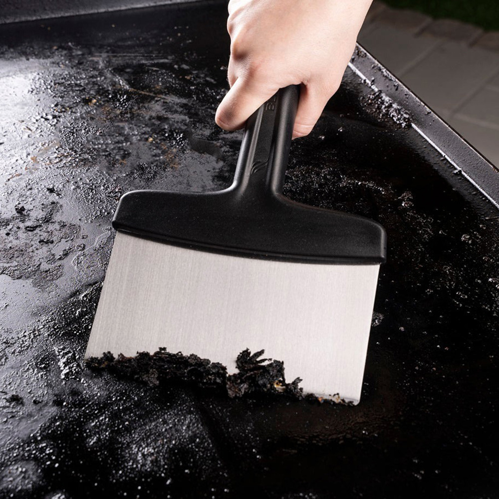 Blackstone Griddle Basics Kit 5 Piece Image 3