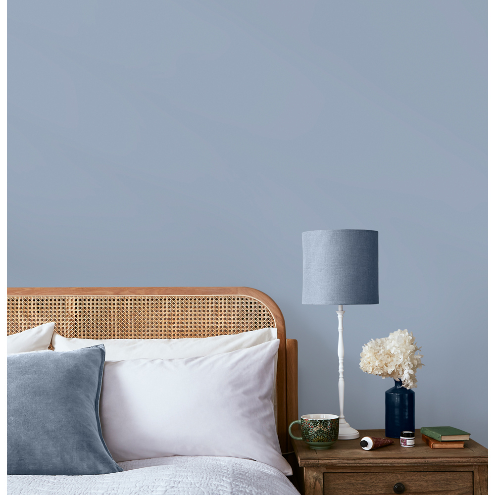 William Morris At Home Sea Draft Eggshell Paint 1L Image 5