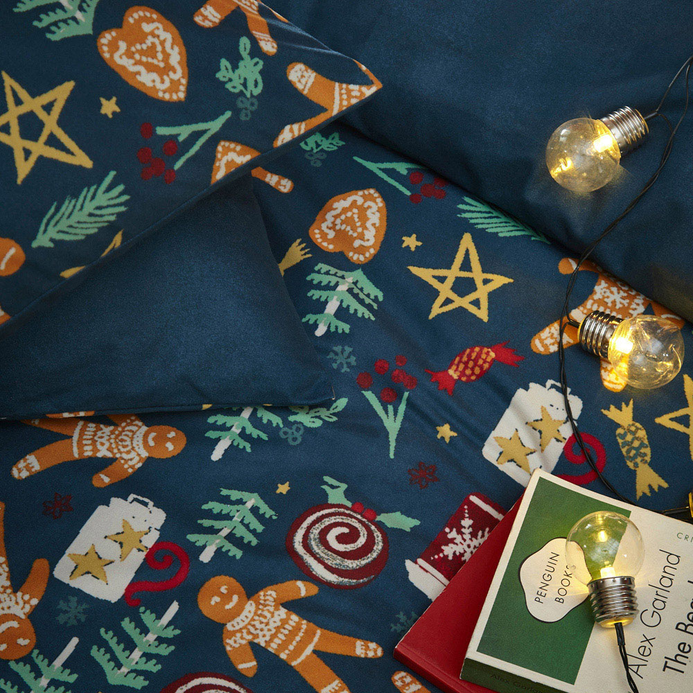 furn. Yuletide Treats Double Navy Christmas Duvet Cover Set Image 3